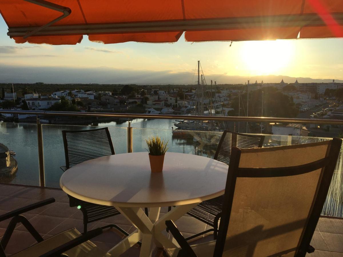 Vue Panoramique Sur La Mediterrannee, Appartement Sur Canal & Proche Plage Roses Exterior photo