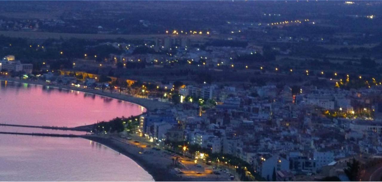 Vue Panoramique Sur La Mediterrannee, Appartement Sur Canal & Proche Plage Roses Exterior photo