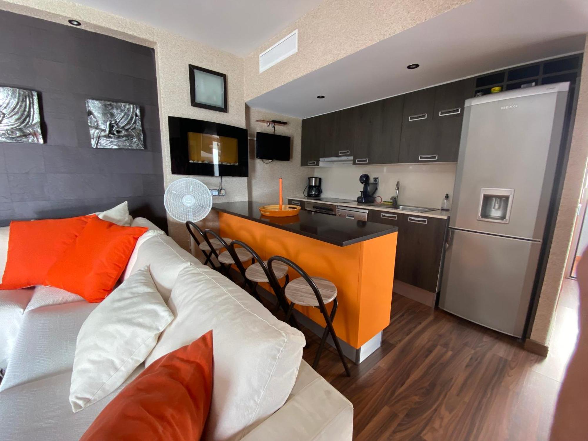 Vue Panoramique Sur La Mediterrannee, Appartement Sur Canal & Proche Plage Roses Exterior photo
