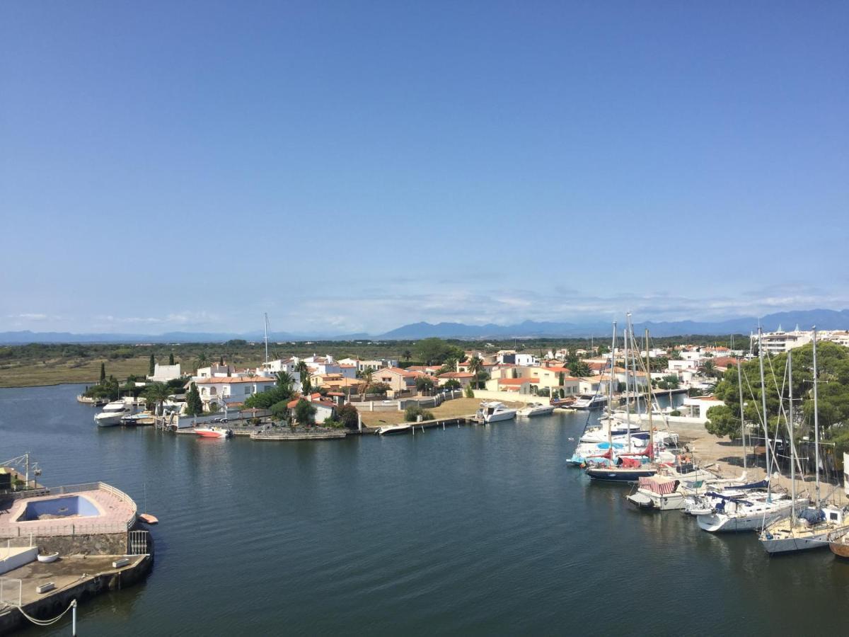 Vue Panoramique Sur La Mediterrannee, Appartement Sur Canal & Proche Plage Roses Exterior photo